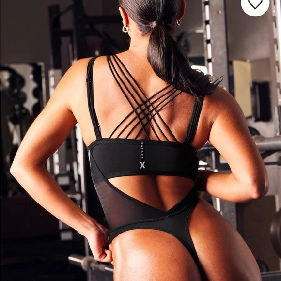 NEW SAVAGE X FENTY - Thong Bodysuit - Picture 2 of 9